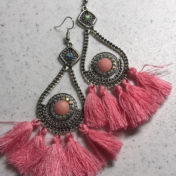 Jewelry - Pink Fringe Dangle Earrings